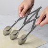 Szétnyitható  rozsdamentes acél gördülő tésztavágó, 3 kerekes penge  24,5 x 3,3 cm  